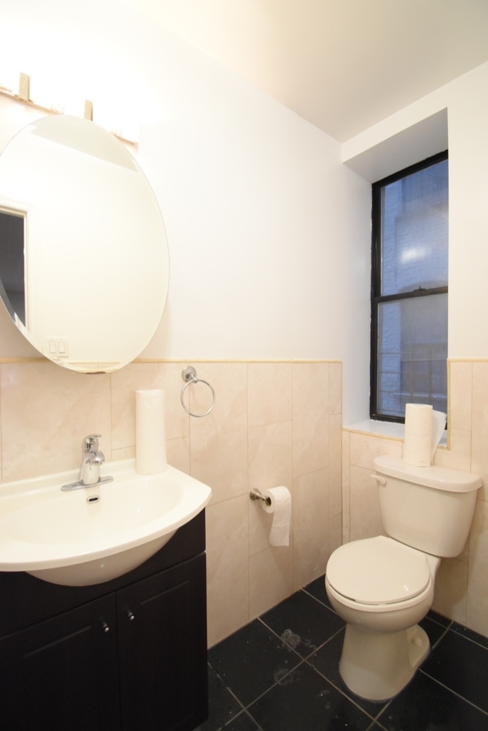 529 W 151st Street - Photo 10