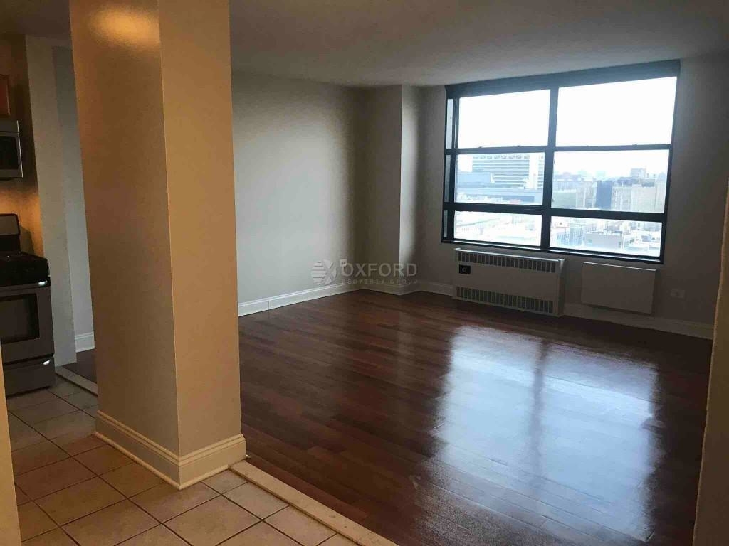 3333 Broadway - Photo 6