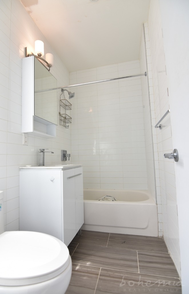 611 W 148th Apt 46 - Photo 5