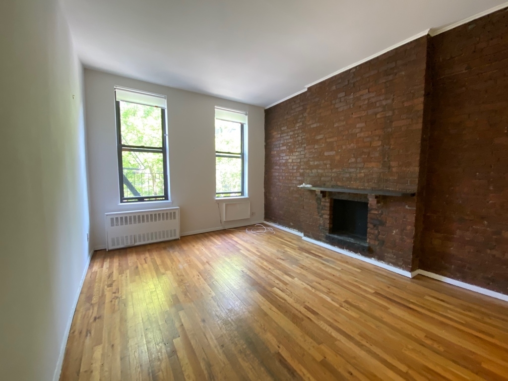 238 West 20th Street - Photo 0