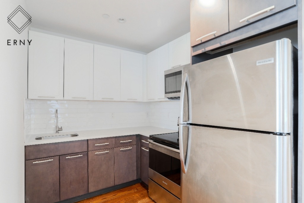 2514 Cortelyou rd - Photo 4