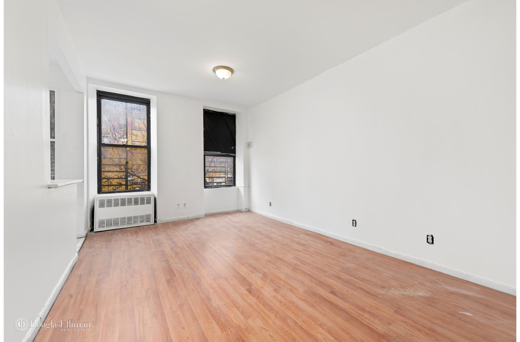 2247 First Avenue - Photo 1