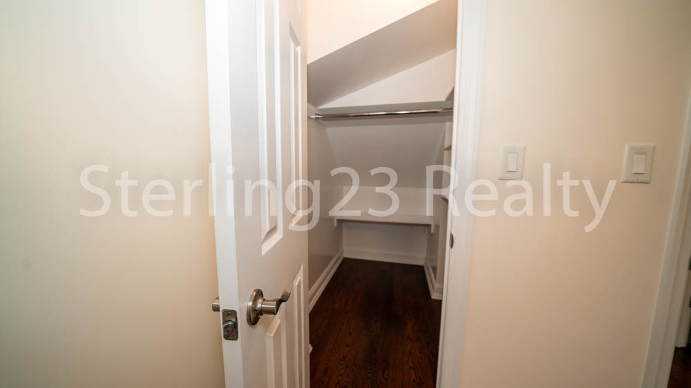 24-14 23rd ave  - Photo 5