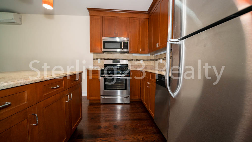 24-14 23rd ave  - Photo 10