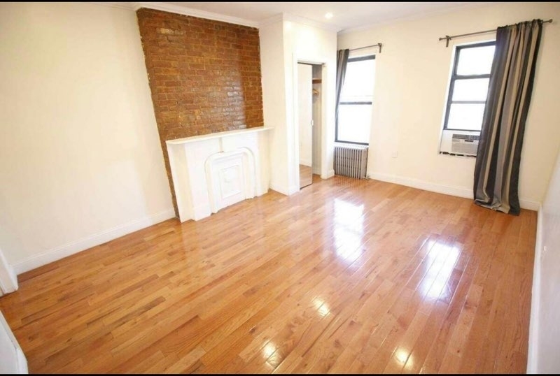 254 Wyckoff street - Photo 2