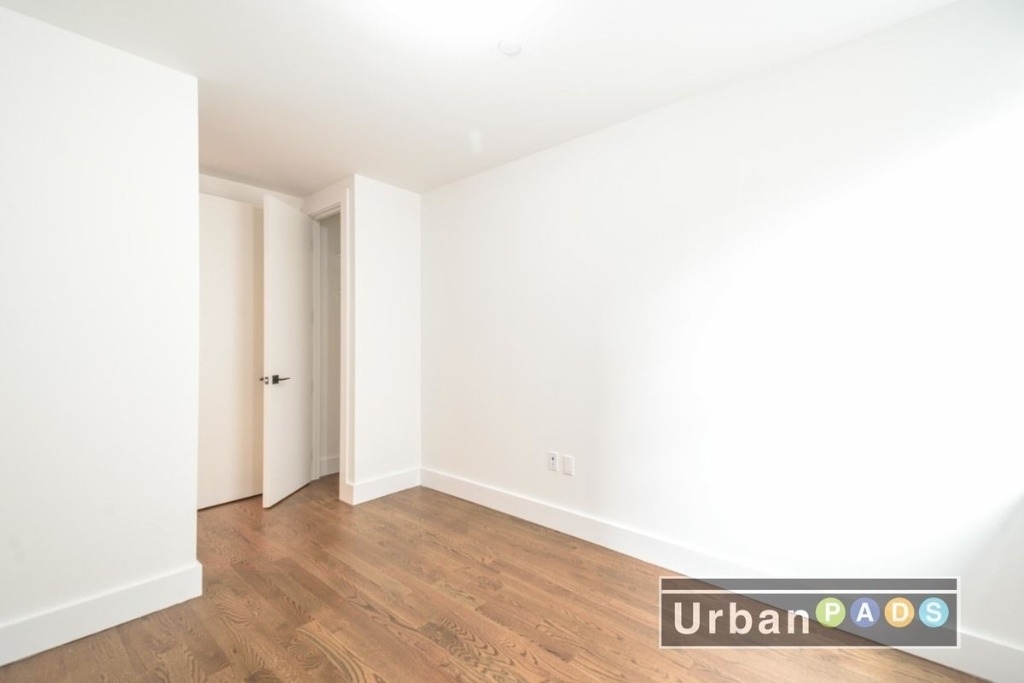 2514 Cortelyou Road - Photo 8