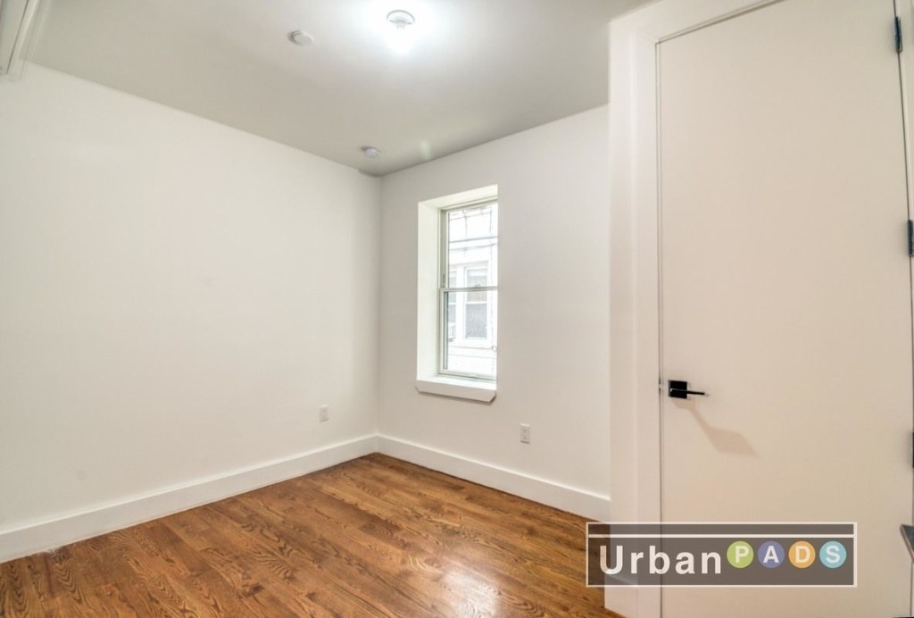 2514 Cortelyou Road - Photo 7