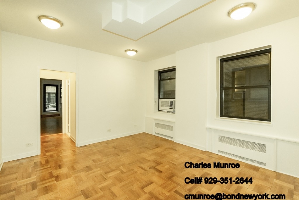 412 East 55th Street - Photo 1