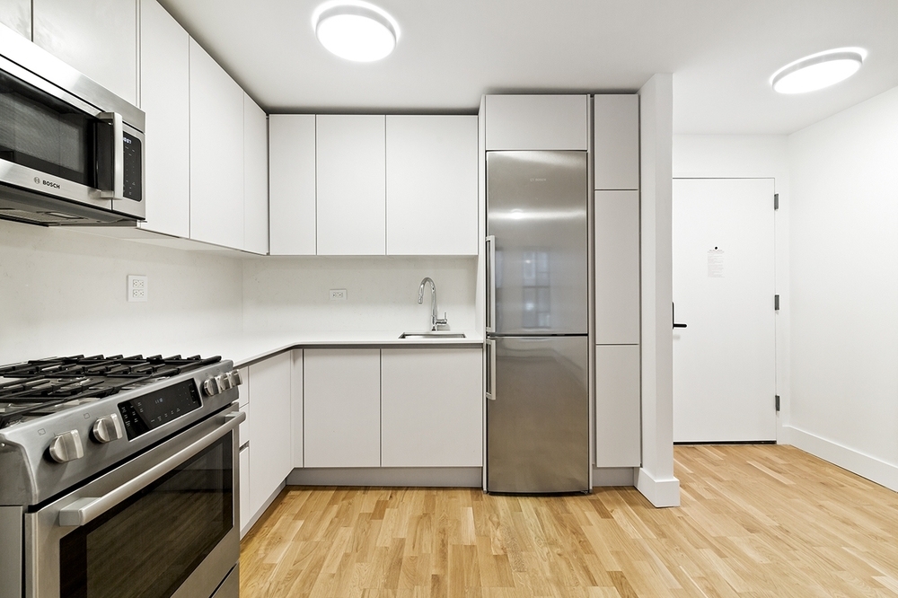 150 Ludlow Street - Photo 2