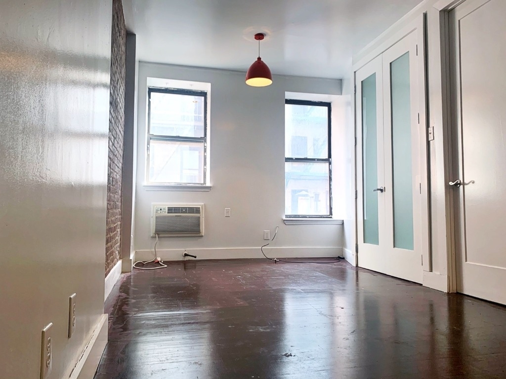 54 Eldridge Street - Photo 9