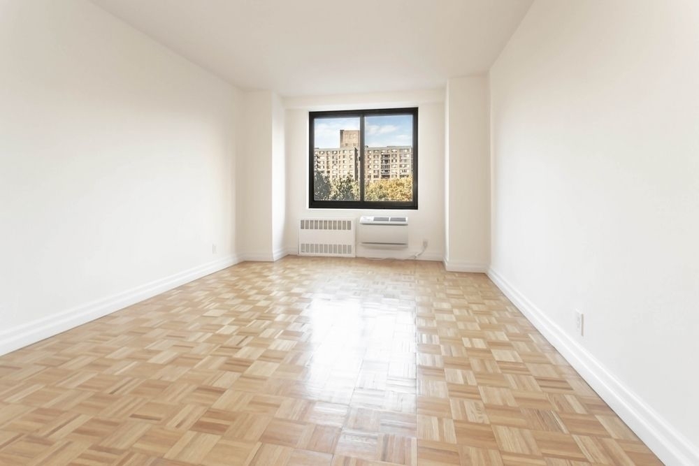 2186 Fifth Avenue - Photo 1