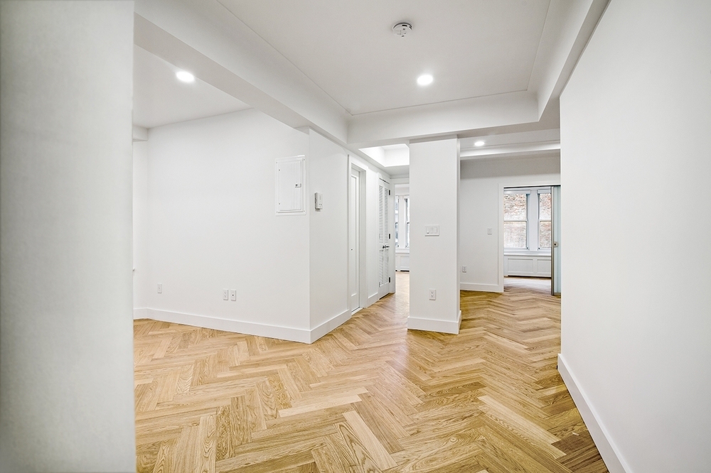 301 East 21st Street - Photo 7