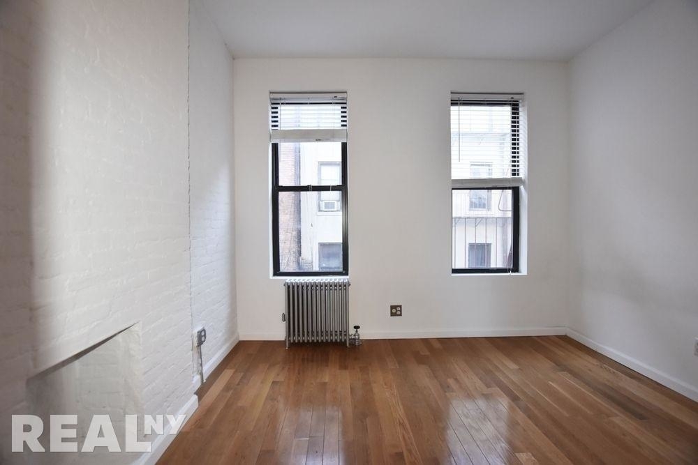 227 Mott Street - Photo 0