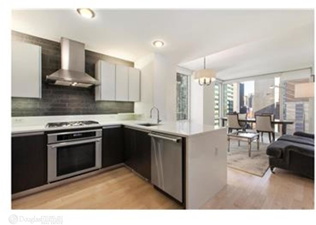 247 West 46th St - Photo 1