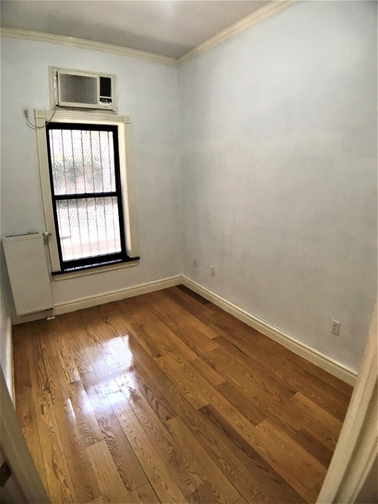 330 East 6 Street - Photo 10