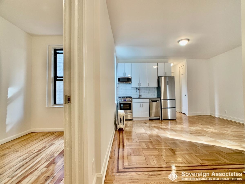 282 Cabrini Boulevard - Photo 1