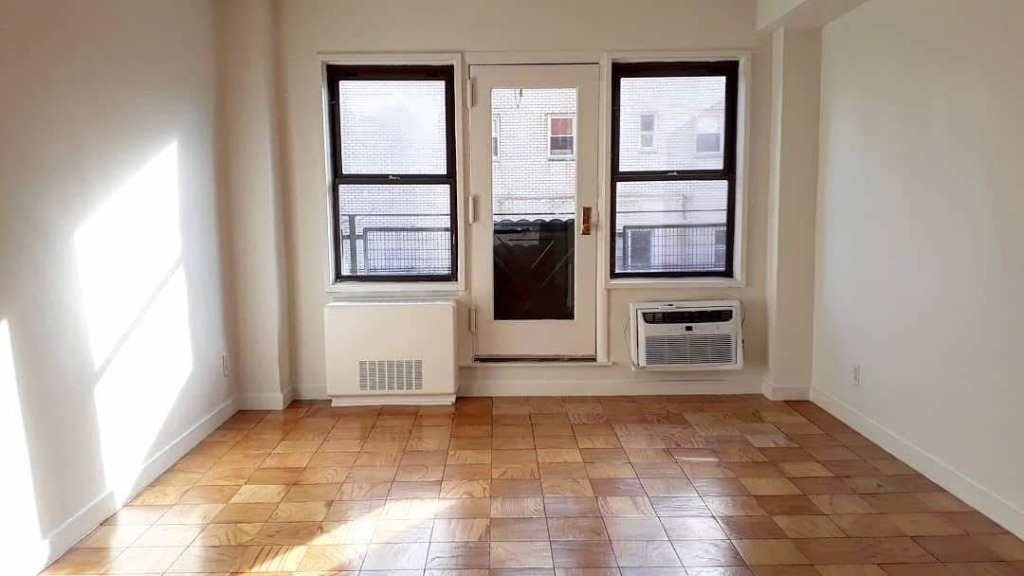 232 East 36th St - Photo 0