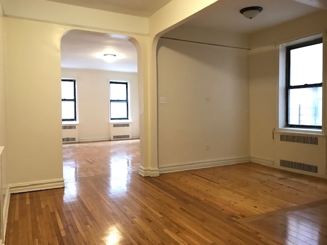 312 East 21st Street - Photo 1