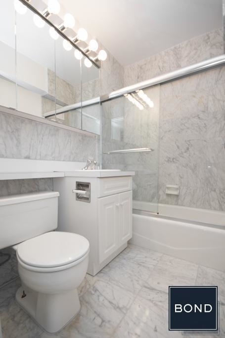 305 West 13th Street - Photo 8