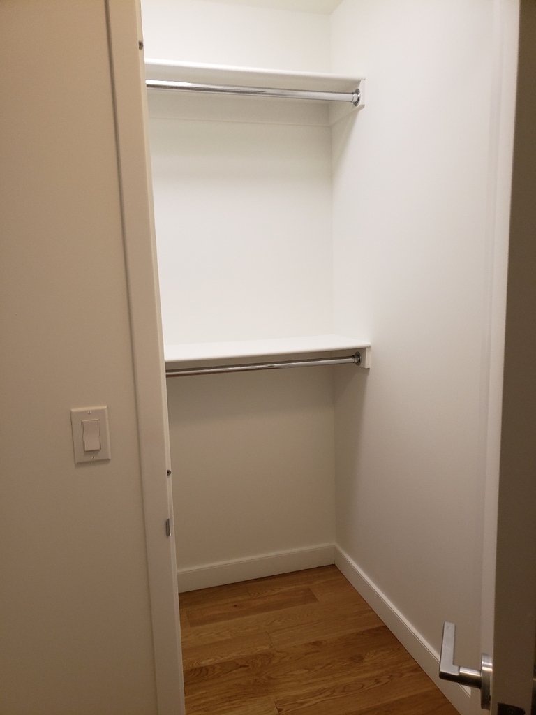 West 57th Street - Photo 4