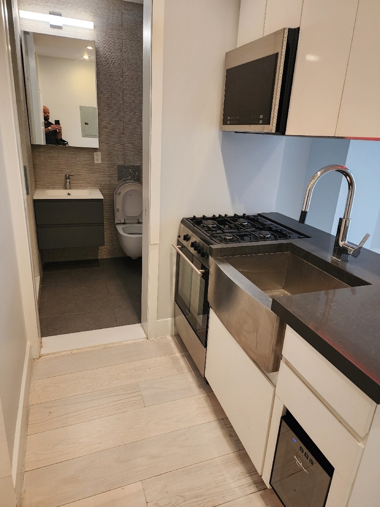 Stanton Street - Photo 6
