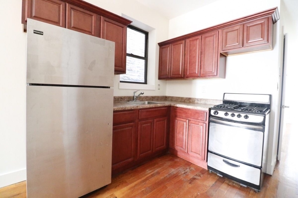 677 Quincy Street, Brooklyn, Ny, 11221 - Photo 1