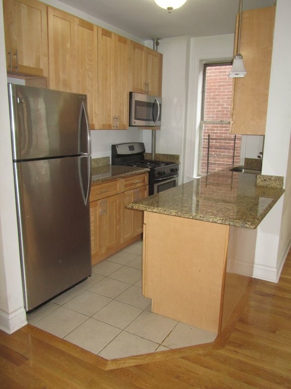 609 West 175 Street - Photo 4