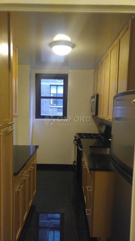 333 East 49th Street - Photo 1