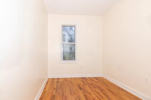 420 Bleecker Street - Photo 7