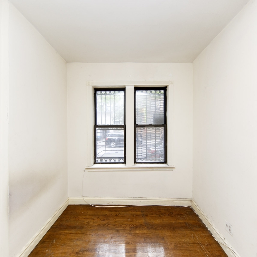 407 East 81st - Photo 2