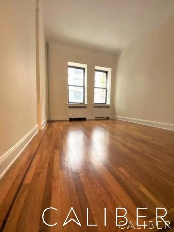 123 East 82nd Street - Photo 2