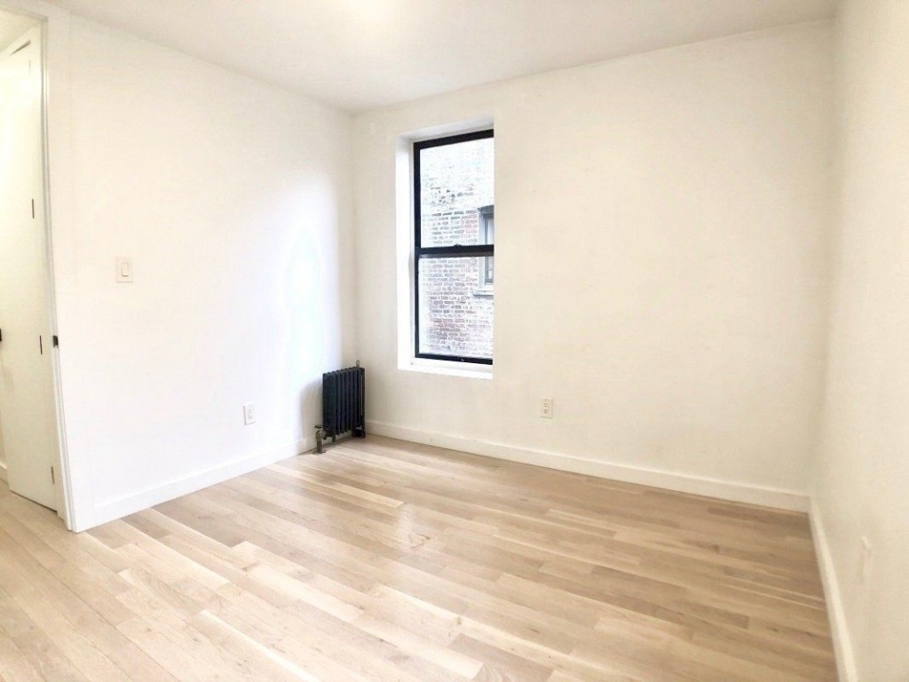 137 West 137th Street - Photo 2