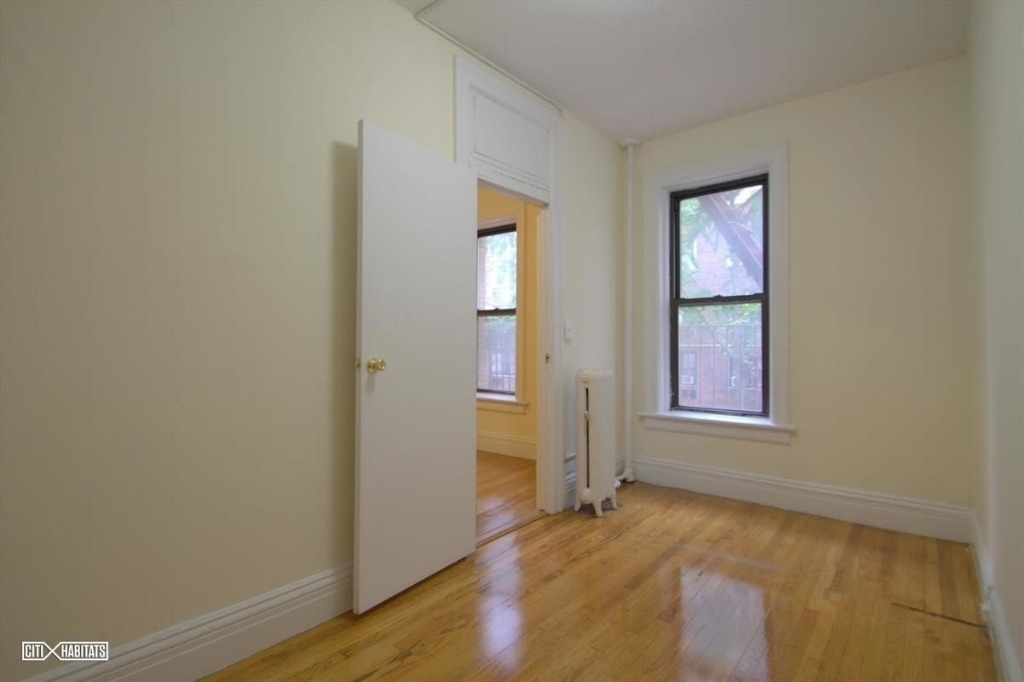 201 east 30th street - Photo 5