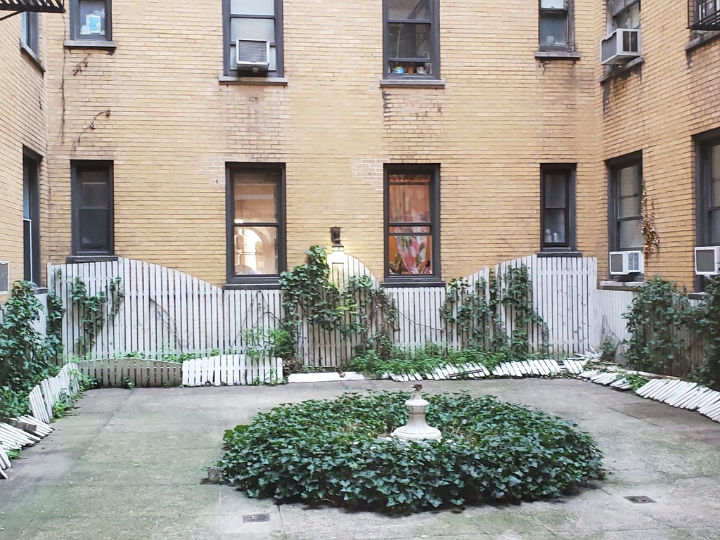 West 45th Street - Photo 16