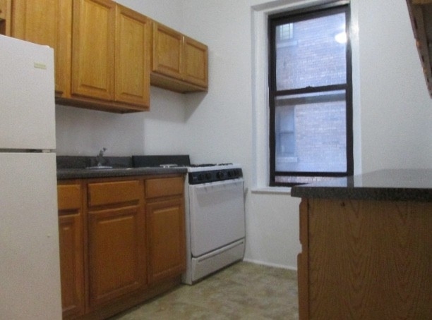 200 Dyckman Street - Photo 1