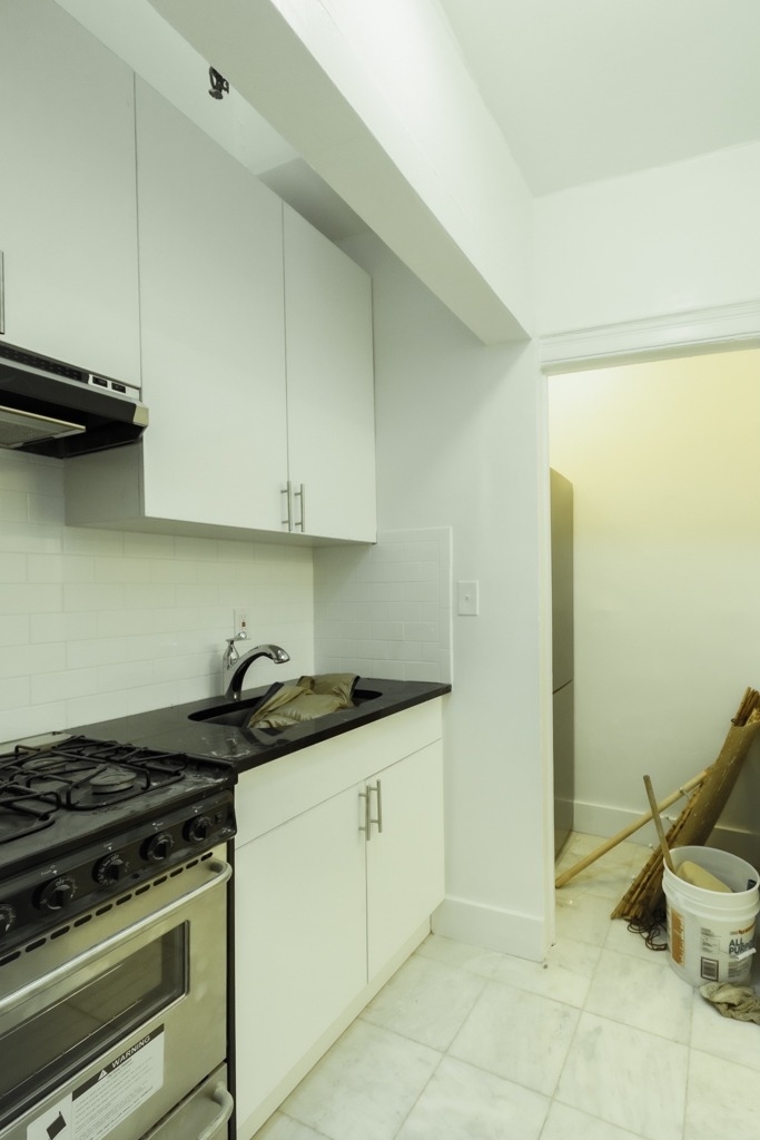 50 East 66th Street - Photo 3