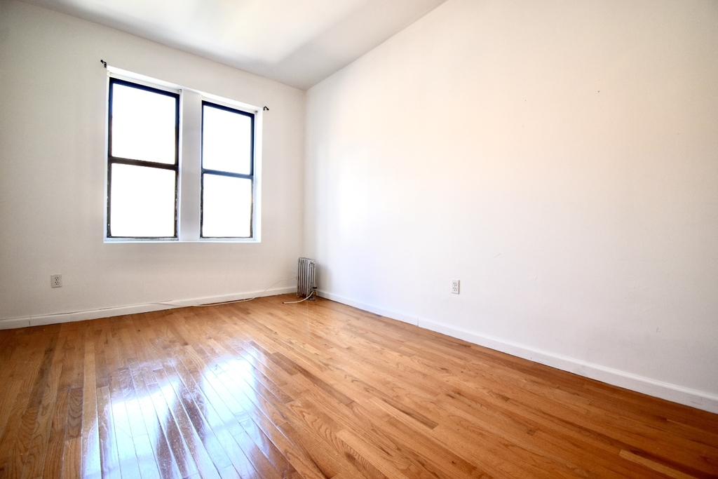 525 West 158th Street - Photo 3