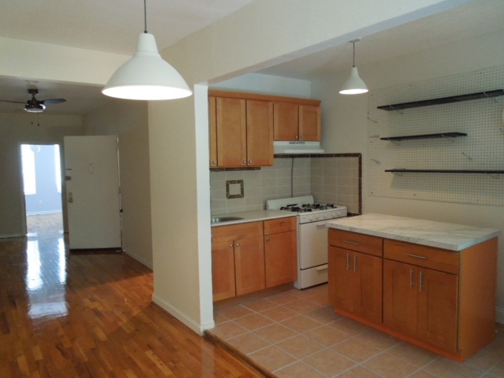 766 Washington Avenue#1 - Photo 2