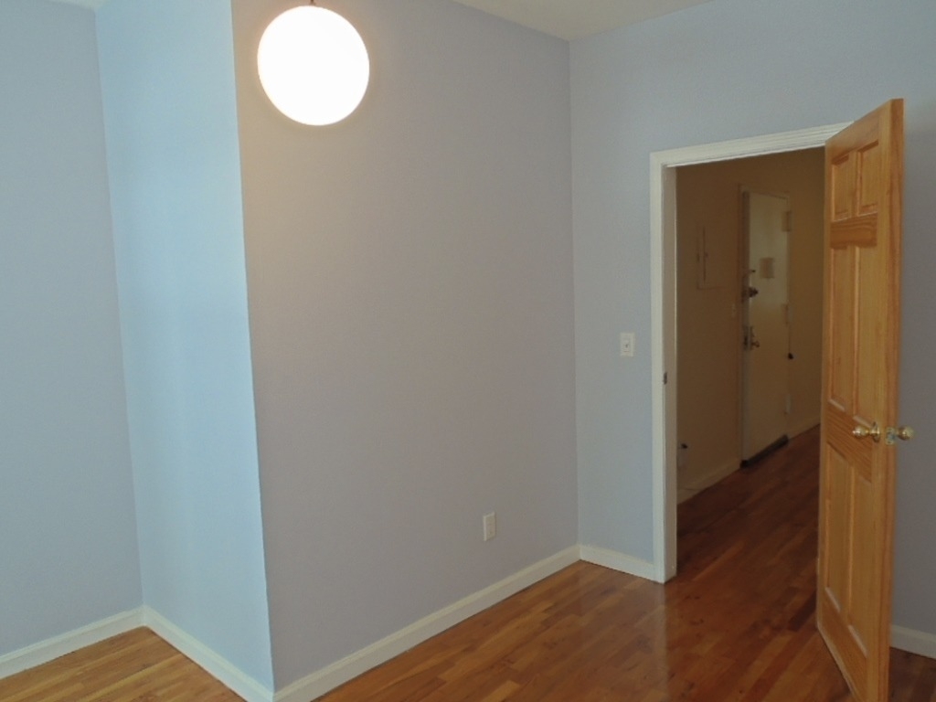 766 Washington Avenue#1 - Photo 8