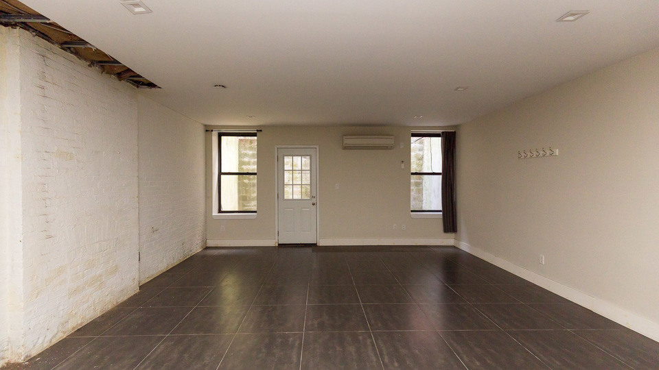 1090 Bedford Ave - Photo 6