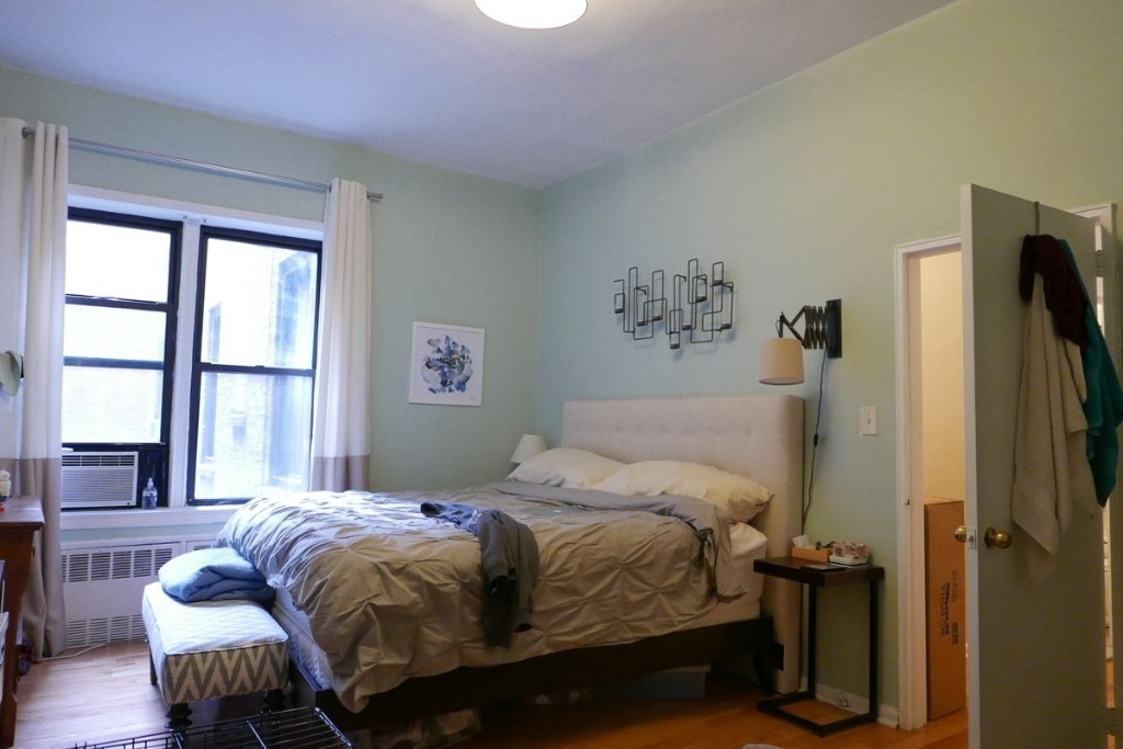 215 west 101th street - Photo 4