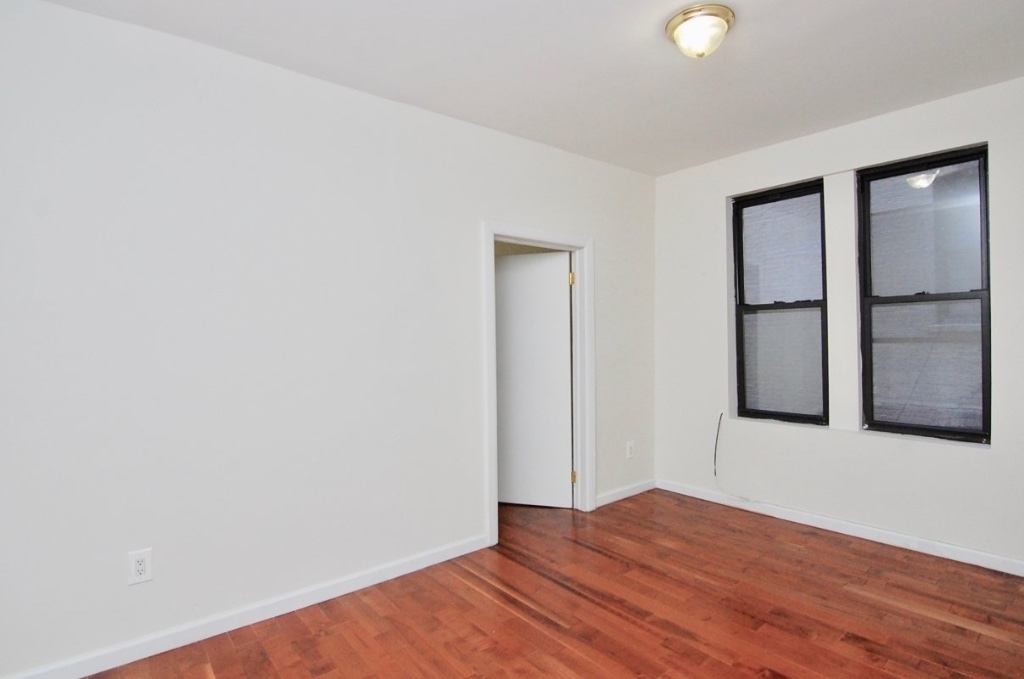 501 W 134th Street (JP1120) - Photo 3