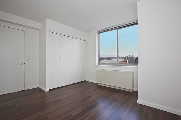 561 Tenth Avenue - Photo 1