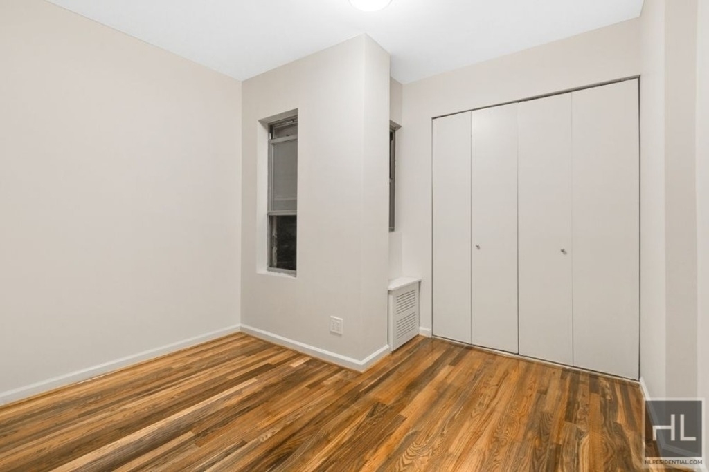 113 EAST 31 STREET  - Photo 3