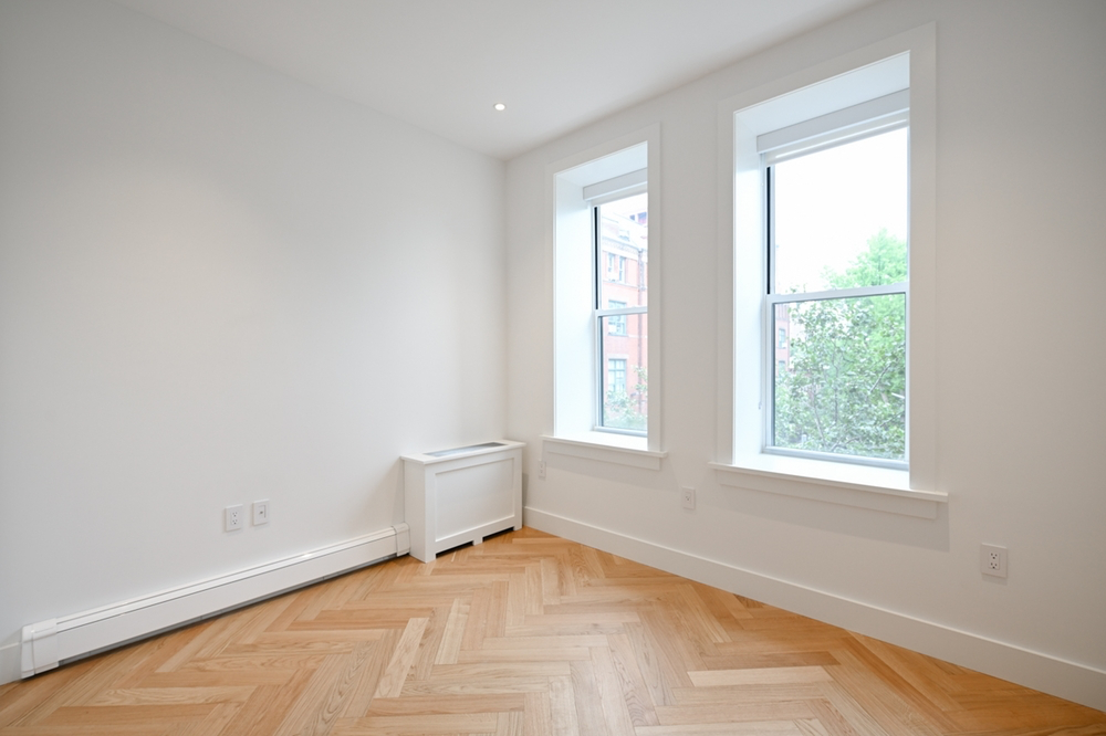 3 BR St James Pl - Photo 8