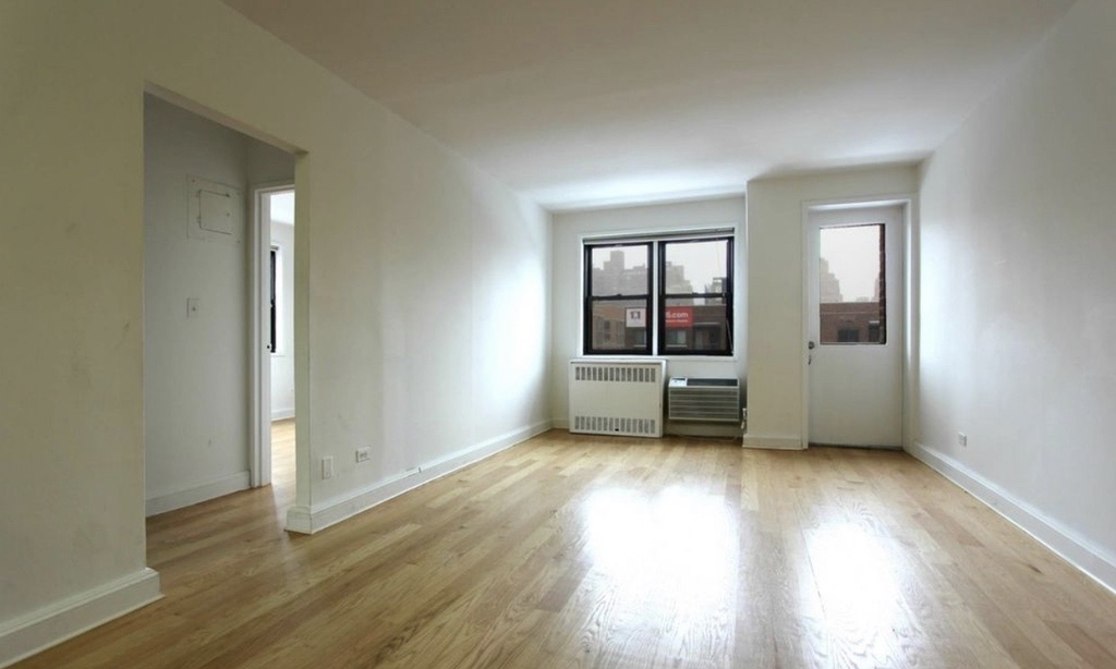 77 West 15th Street  - Photo 0