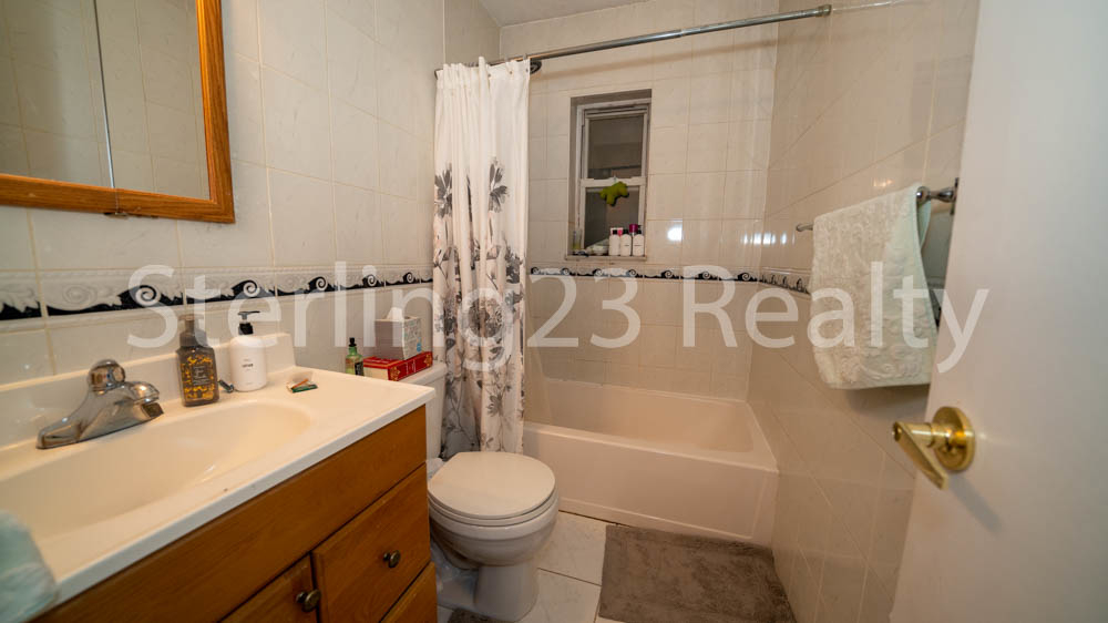 24-10 28th Street - Photo 9