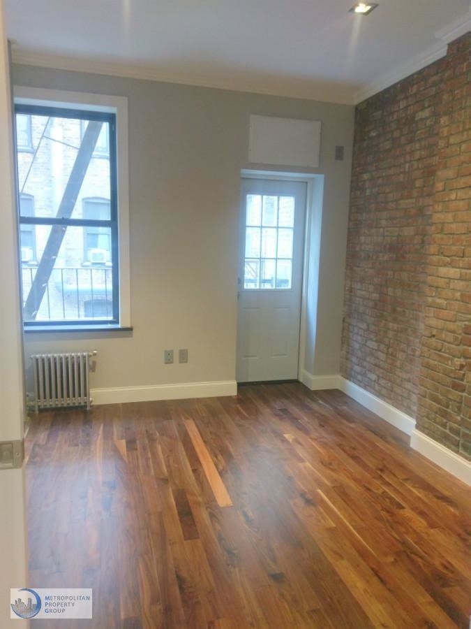 493 2nd ave - Photo 1