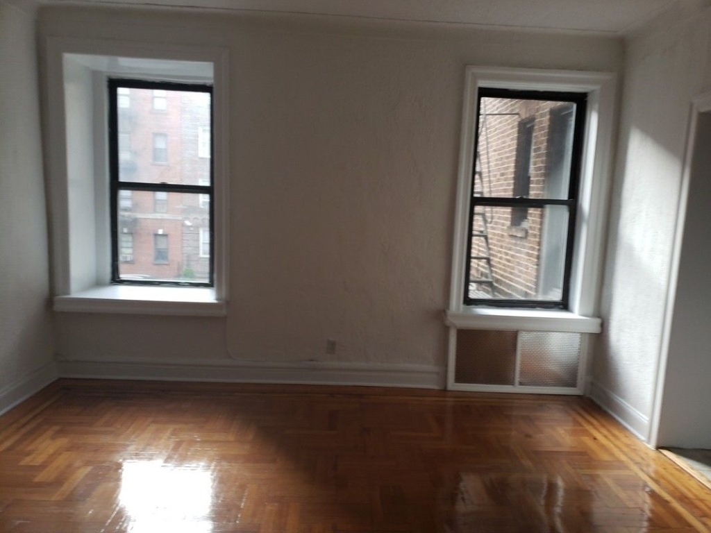 141 East 19th Street - Photo 3