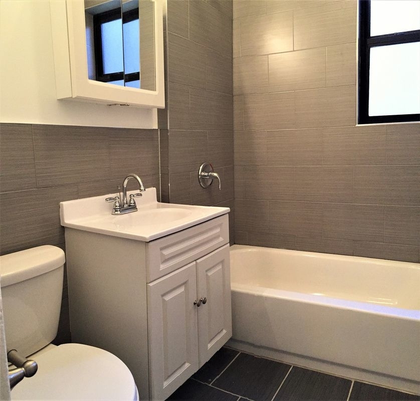 141 East 19th Street - Photo 5